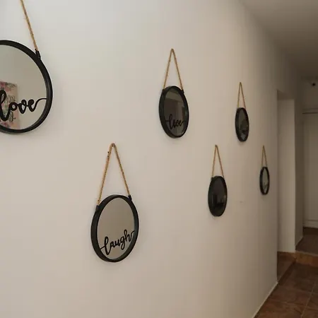 Къща За Гости Равда 라브다